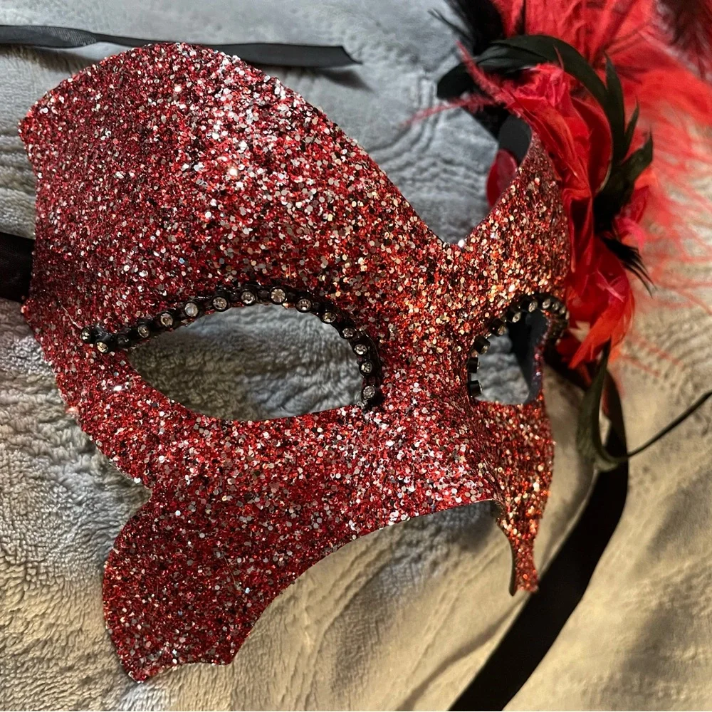 Pier One Feathered Masquerade Halloween/Mardi Gras
